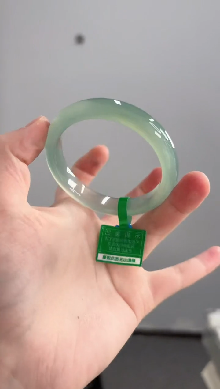 【闪购商品】玛瑙/玉髓手镯未镶嵌52圈