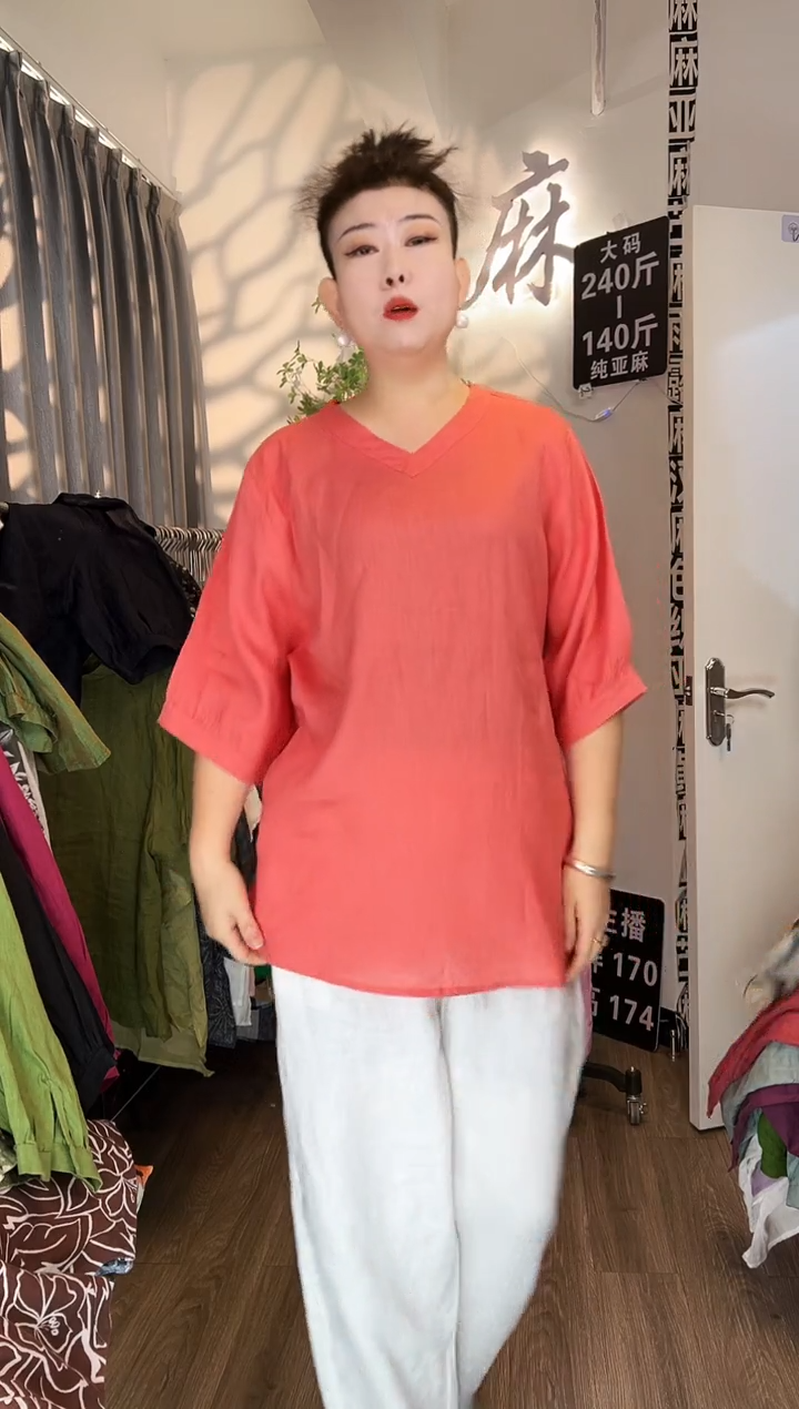 亚麻大码女装系列。