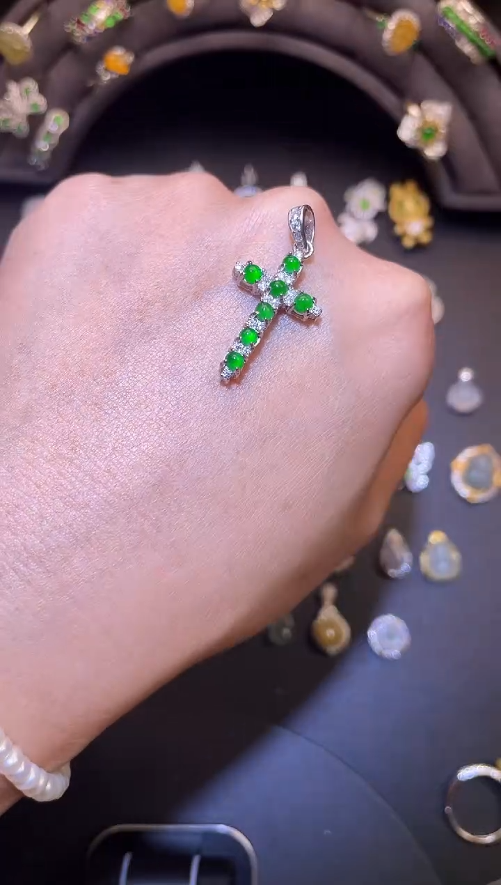 吊坠(不含链)银S925镶嵌翡翠1