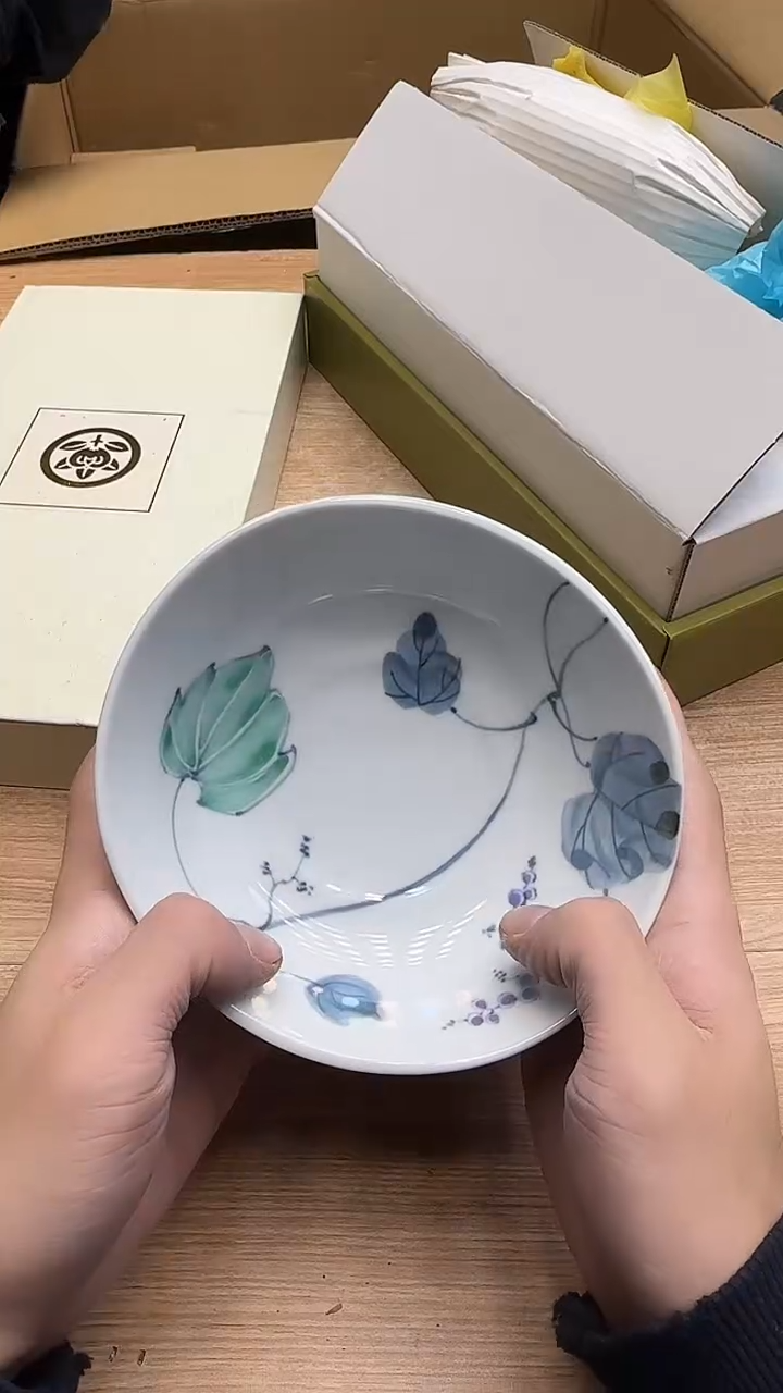 用****8184墨樱社专属闪拍瓷