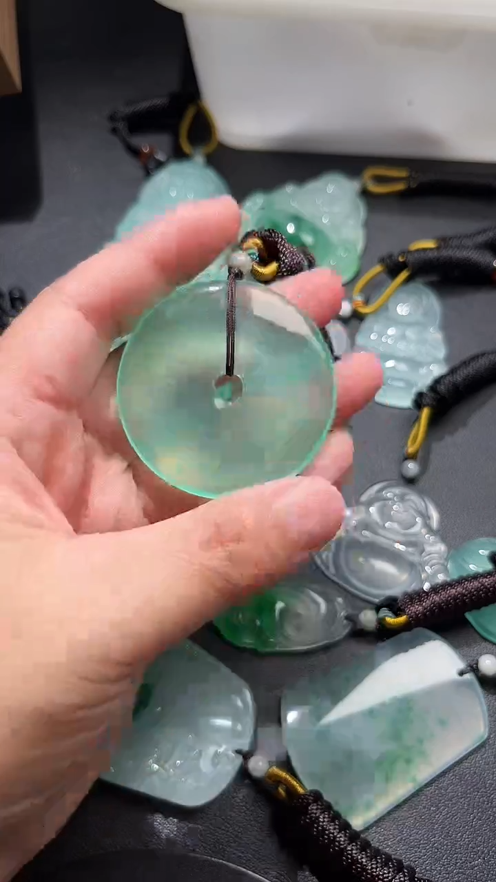 颈饰未镶嵌翡翠绑绳含赠品吊坠多样性PAK02