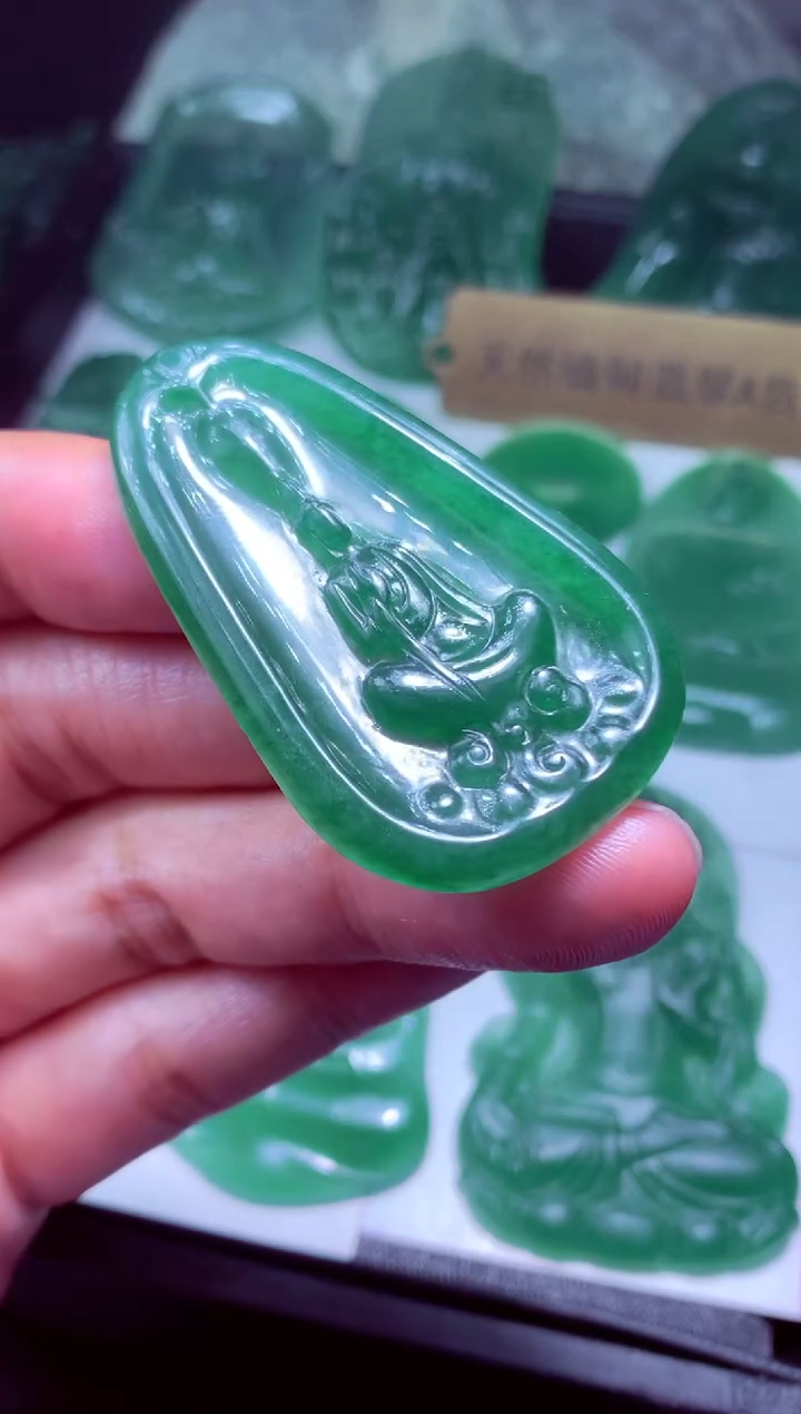 未镶嵌定制翡翠安**素天然翡翠A货吊坠 官方基地发货