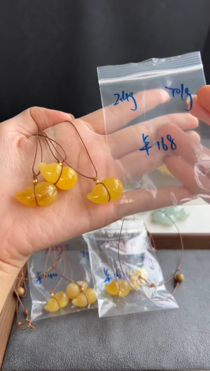 蜜蜡颈饰未镶嵌103买断多样性发一