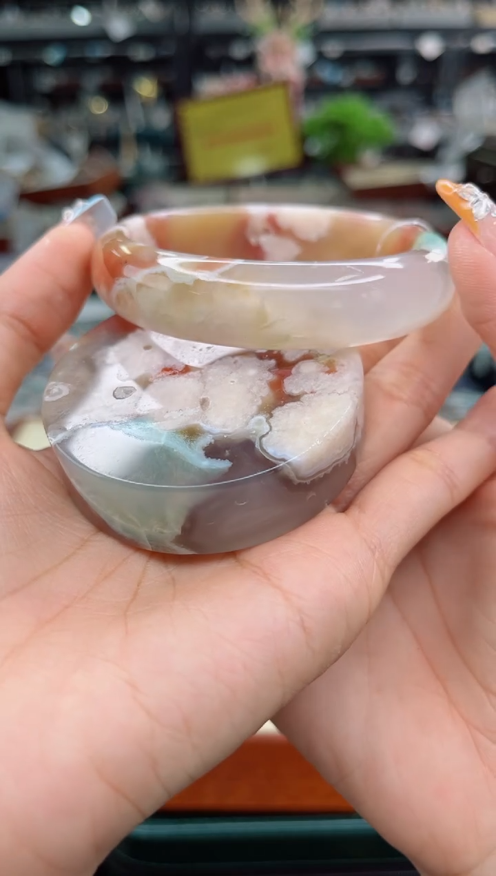 【闪购商品】石英质玉手镯未镶嵌62圈口（赠品镯心）6524587