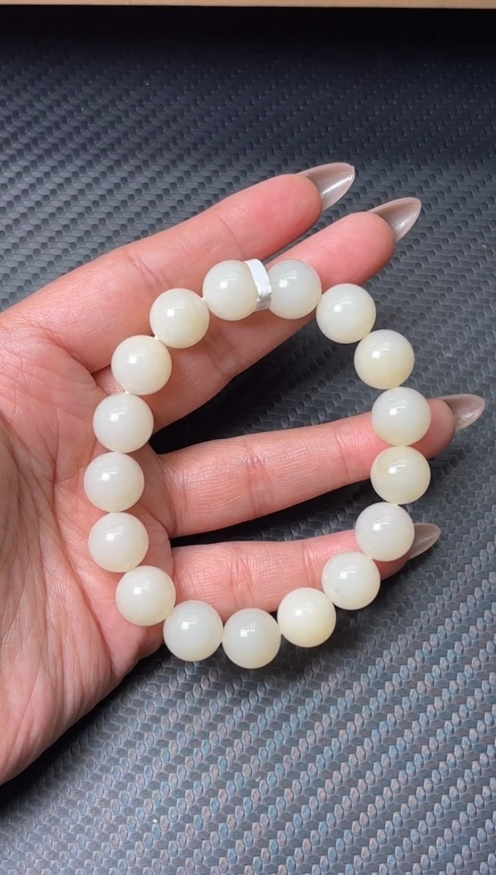 未镶嵌手串和田玉s***y且末金山微色差卡12h