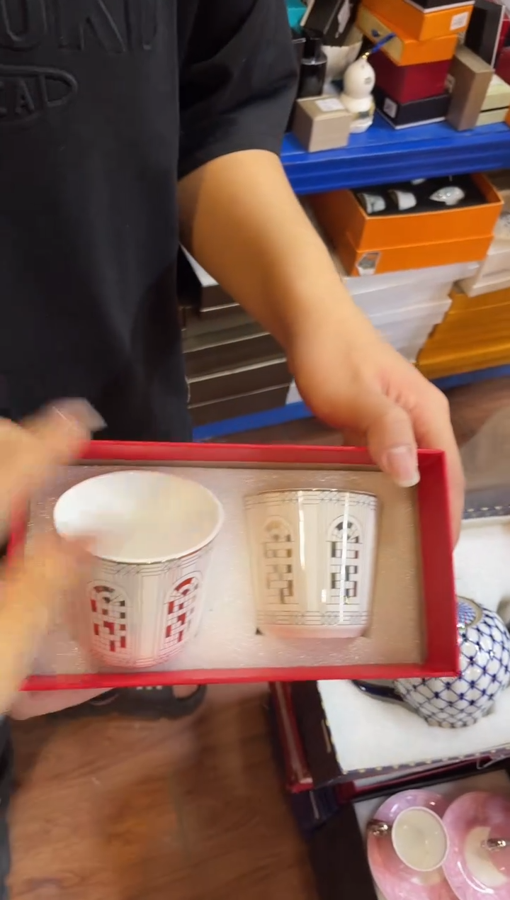 杯鸿辉家品牌瓷器，京东包邮！