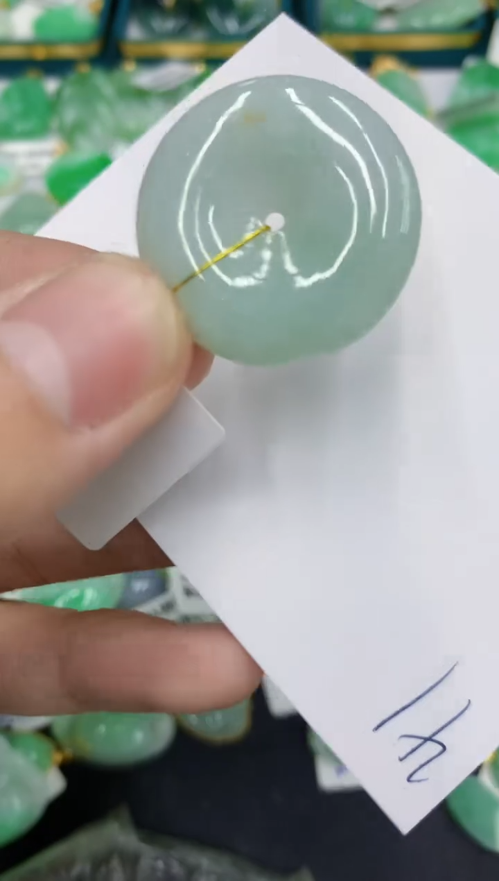 【闪购商品】翡翠颈饰18K金镶嵌翡翠