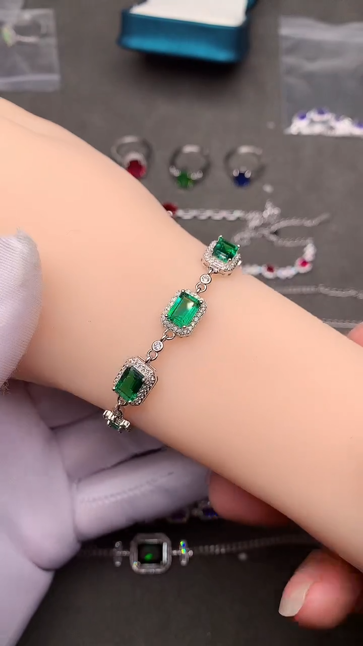 【闪购商品】透辉石手链银S925镶嵌.....