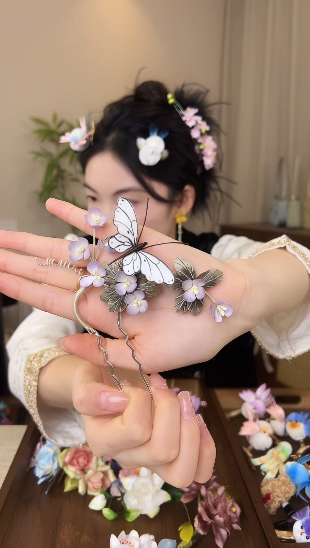 刺绣婆婆纳绒花发簪