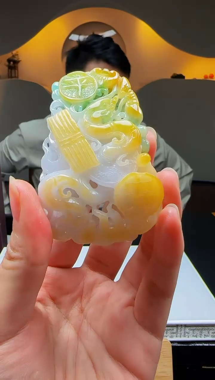 【闪购商品】定制翡翠未镶嵌Q02071翡翠毛货