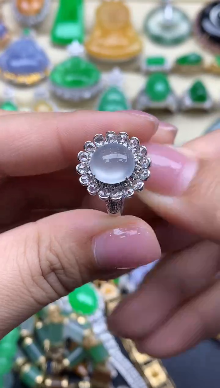 【闪购商品】翡翠戒指18K金镶嵌639-中国好珍宝