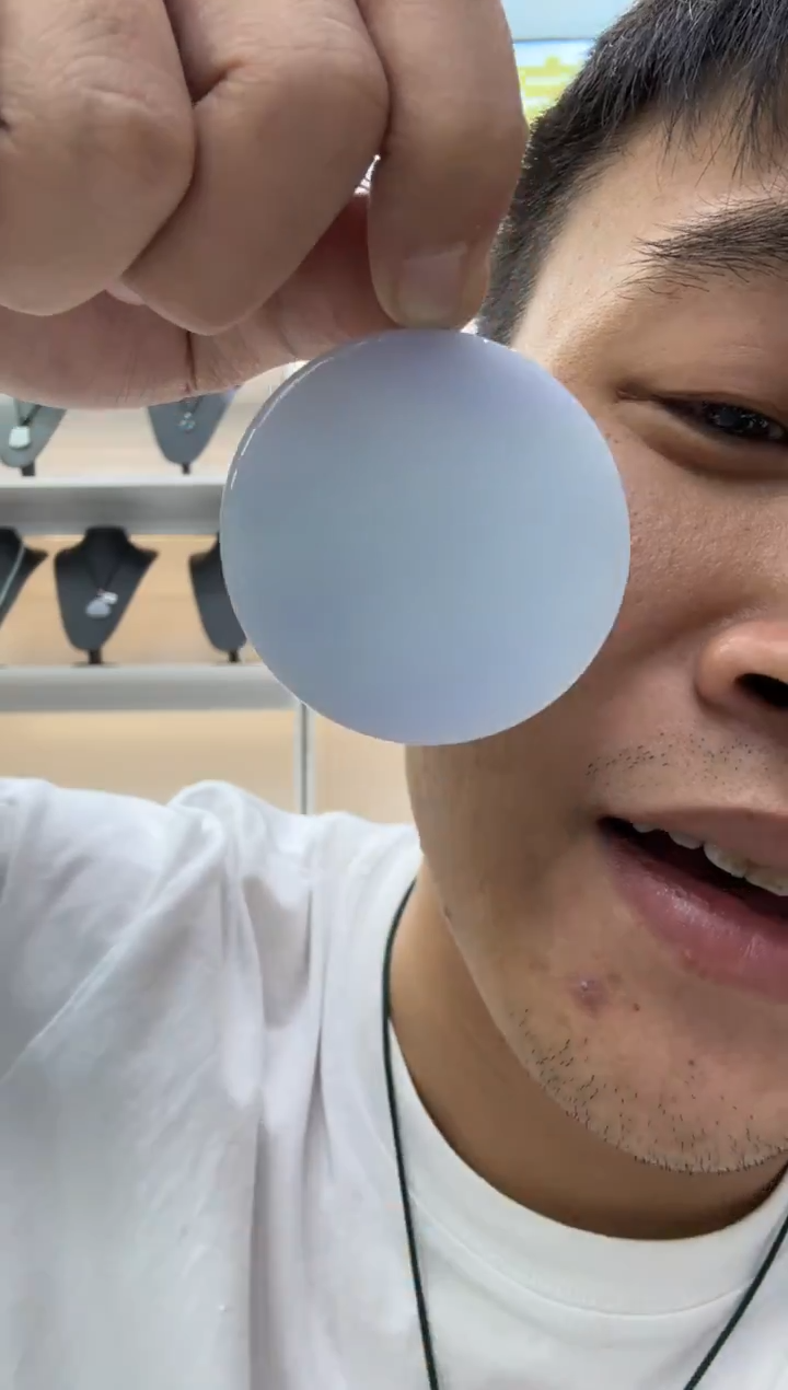 颈饰未镶嵌翡翠天然翡翠A货孤品一件 