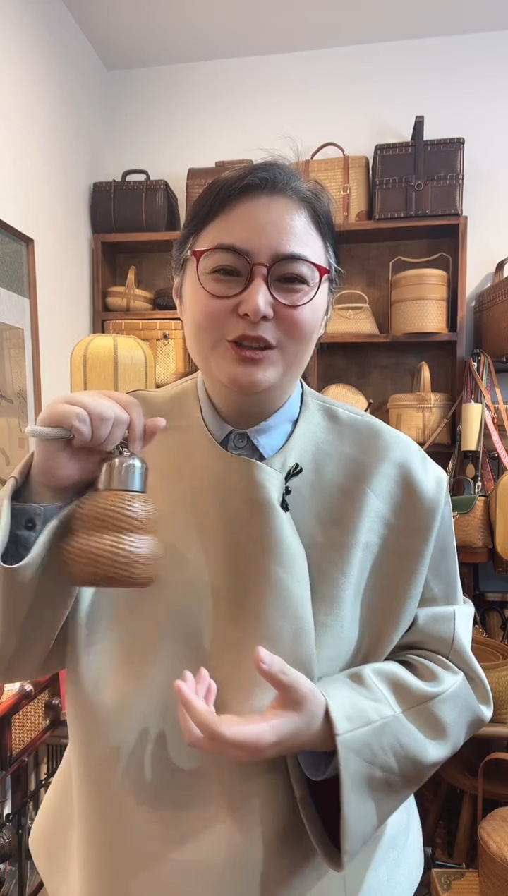 藤编葫芦钛杯保温杯