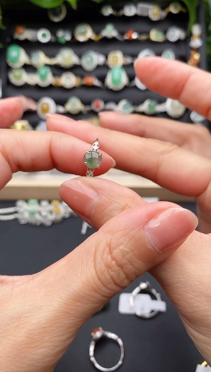 【闪购商品】翡翠戒指银S925镶嵌缅甸翡翠A货22  10-5