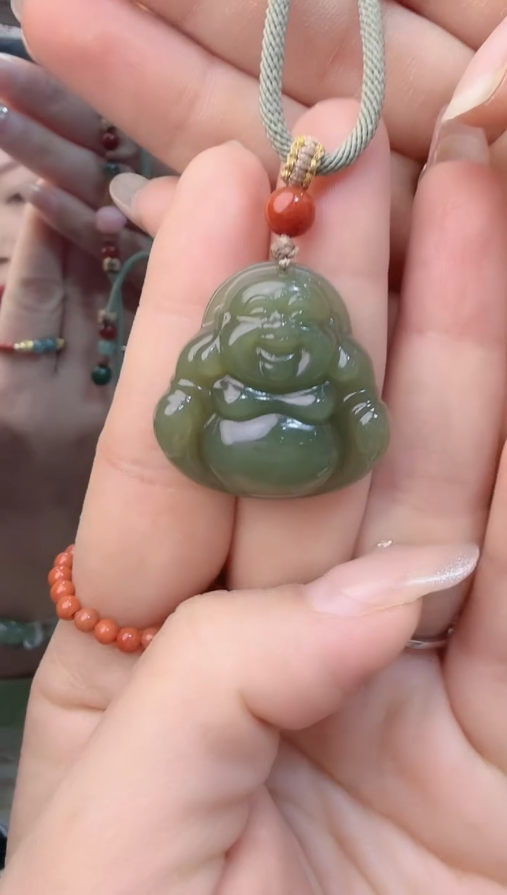 颈饰未镶嵌和田玉（拍2发1）微瑕