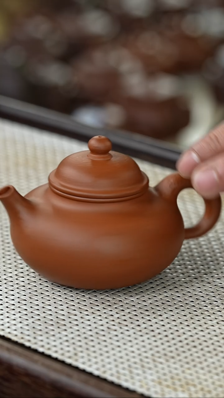 【闪购商品】紫砂茶壶@@HT15692徐国良容天