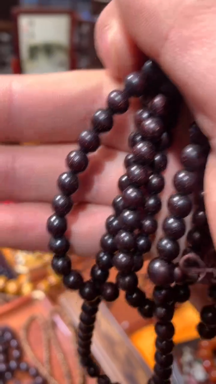 【闪购商品】花梨木类木艺108颗0.5紫檀手串