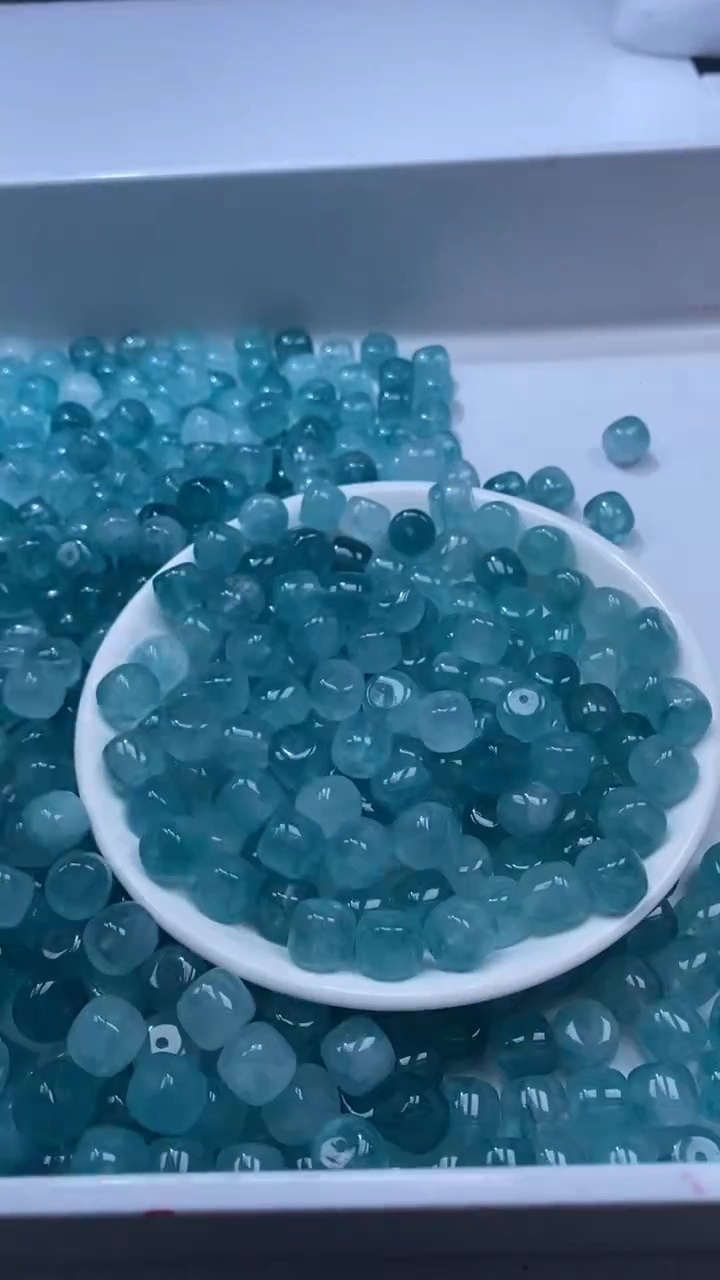 颈饰未镶嵌水晶W3240蓝色碧玺老型10*8mm*10颗