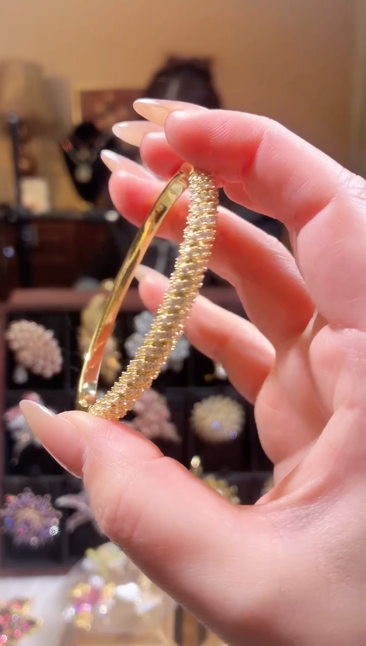 合成立方氧化锆铜合金金色手镯