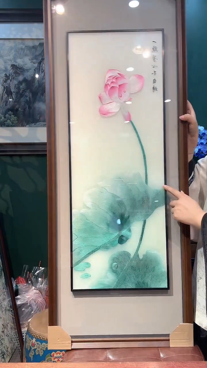 竖款非遗苏绣手工刺绣装饰画带框不包邮