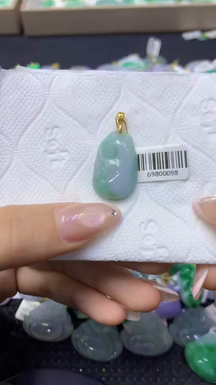 颈饰未镶嵌翡翠天然缅甸翡翠A货