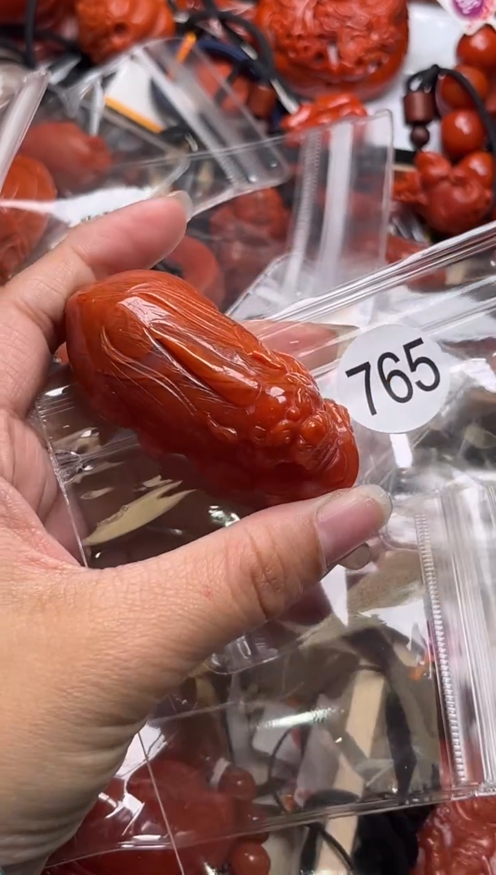 【闪购商品】南红玛瑙珠宝奇石未镶嵌765