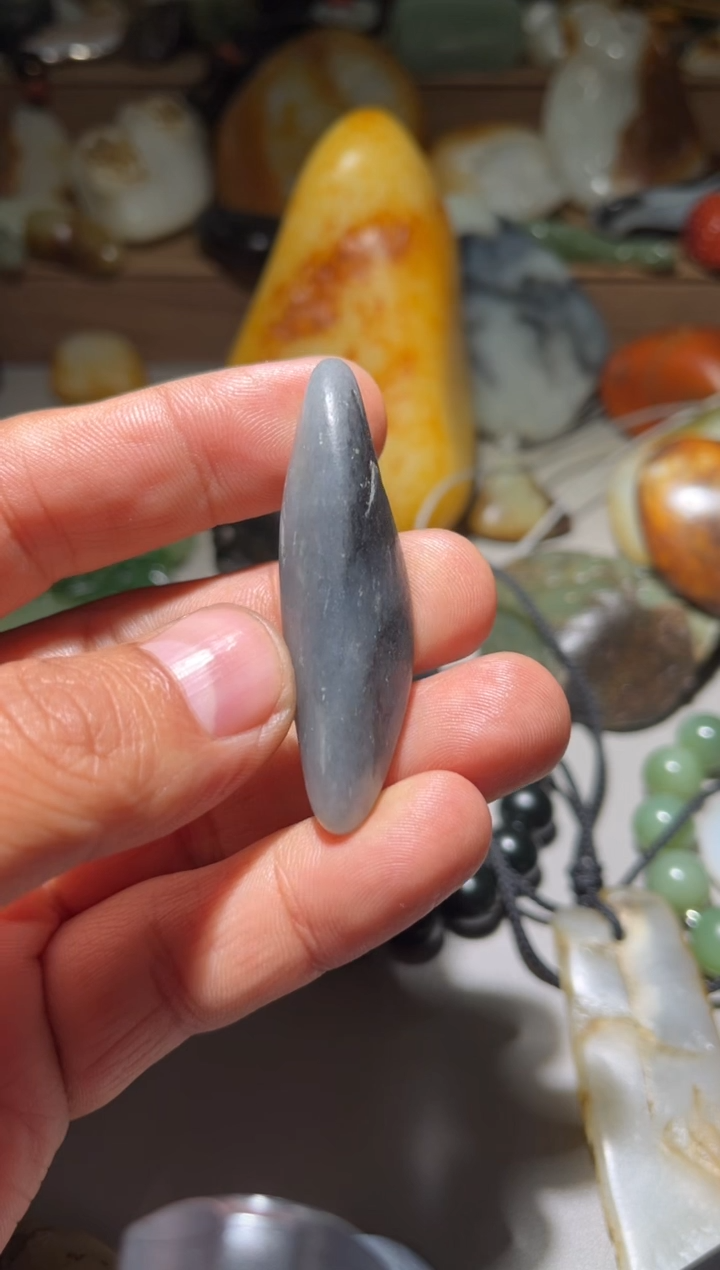 未镶嵌和田玉（子料）挂件 和田玉（子料）