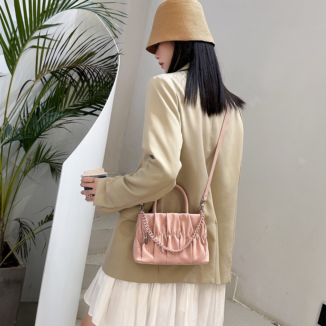 【YI CHEN】QYX-92207-粉色-高定轻奢时尚百搭潮流女士包包