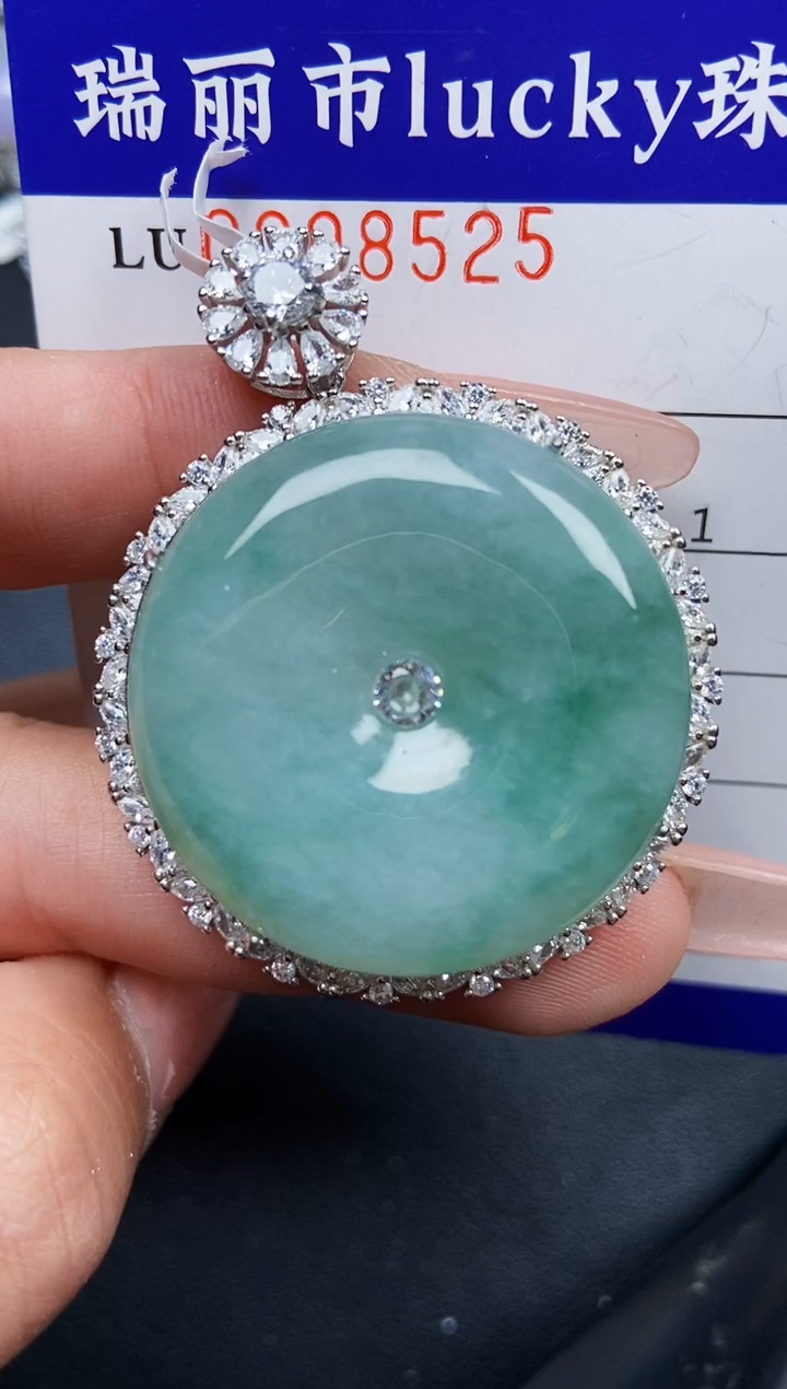 【闪购商品】翡翠颈饰银S925镶嵌8525