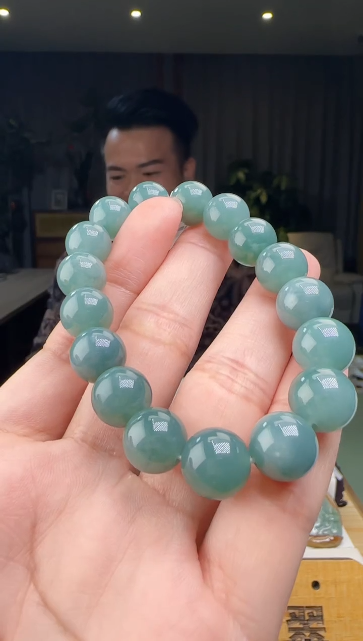 【闪购商品】翡翠手串未镶嵌多样性发一XM@@60B7J02641