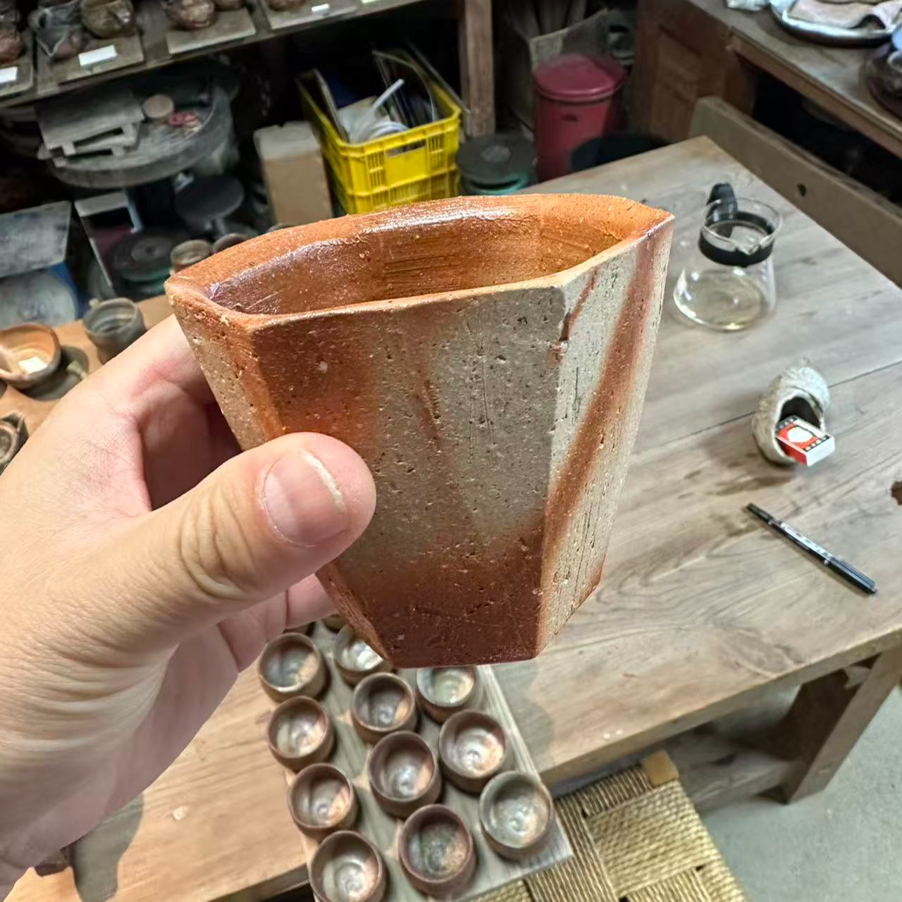 Actask【日本发货】日本备前烧横山伸一手工柴烧窑变六角切面绯掬杯