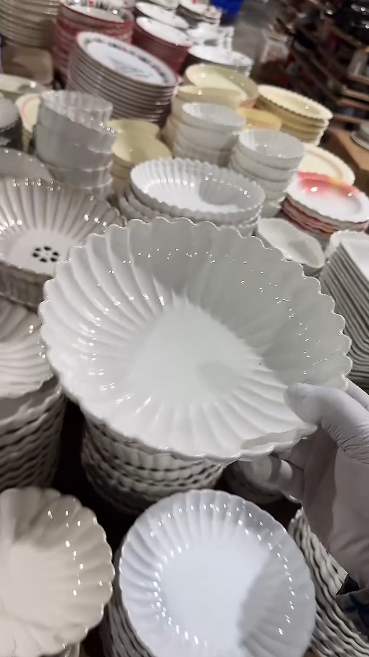 陶瓷8英寸深盘 微瑕凑满20元包邮