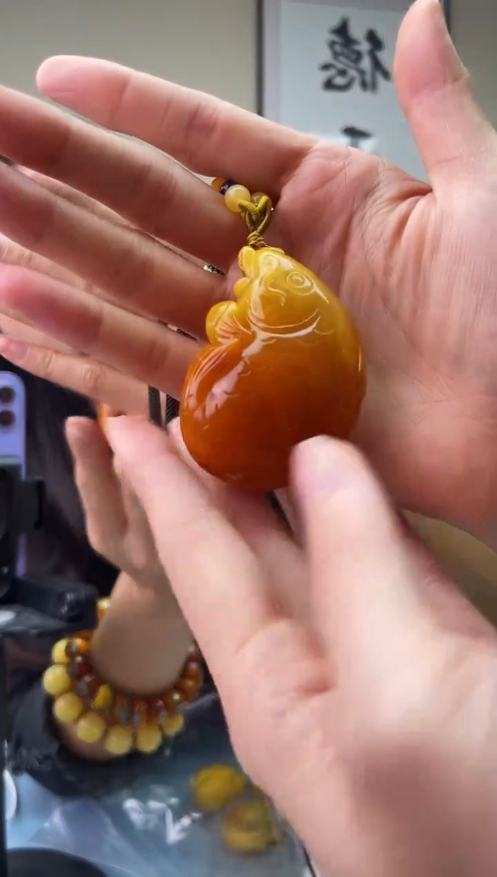 琥珀未镶嵌珠宝奇石T028假一罚十多样性发其一