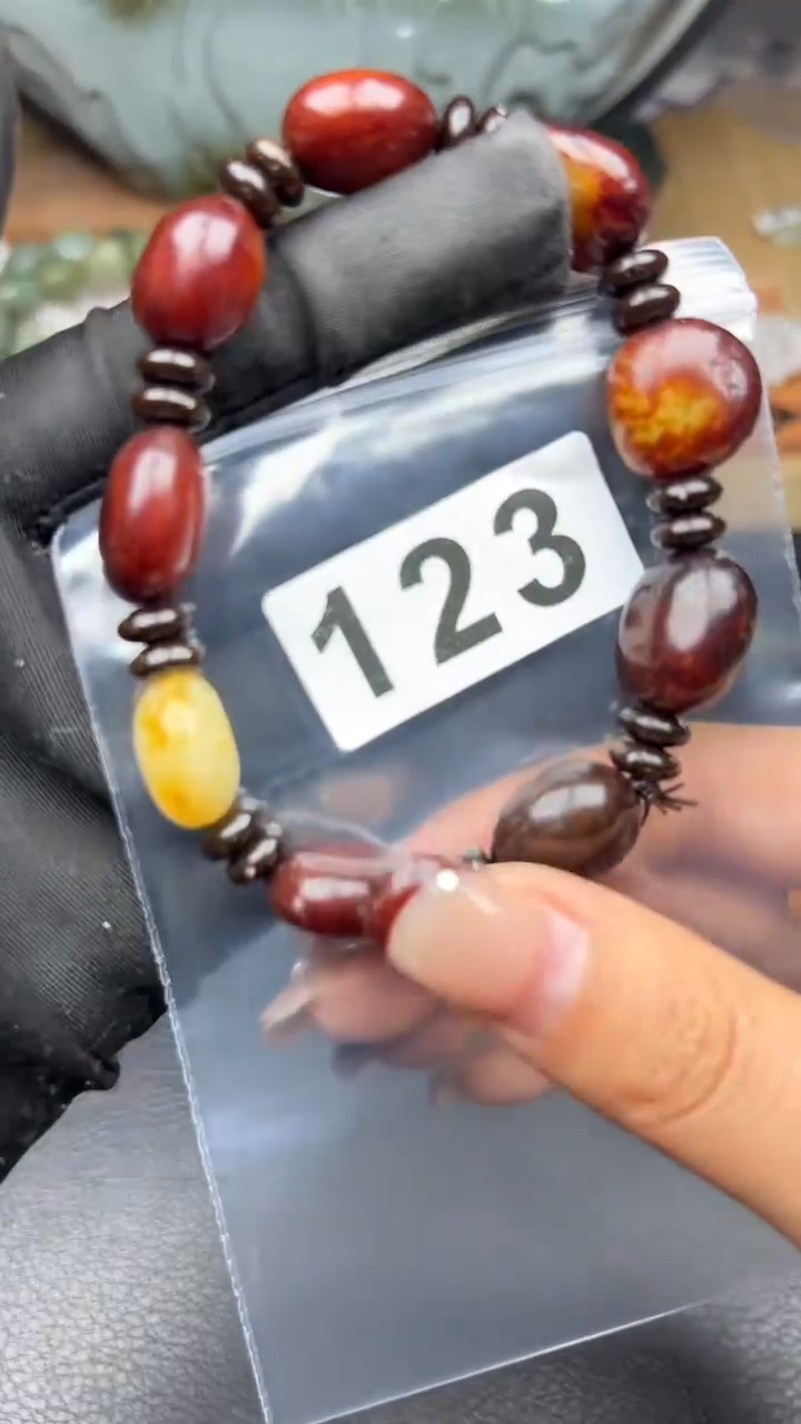 【闪购商品】和田玉手串未镶嵌和田玉手串多样性发货一条