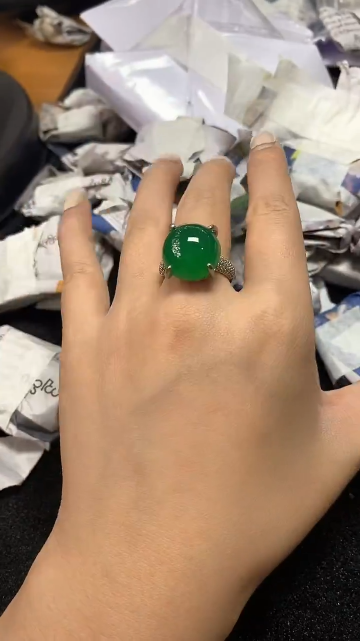 满色吊坠 所见即所得！！