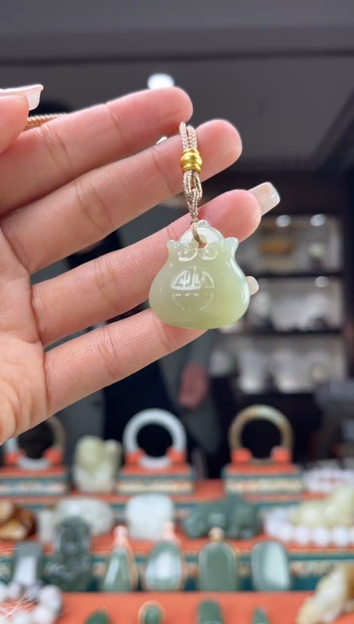 【闪购商品】和田玉颈饰未镶嵌佩佩