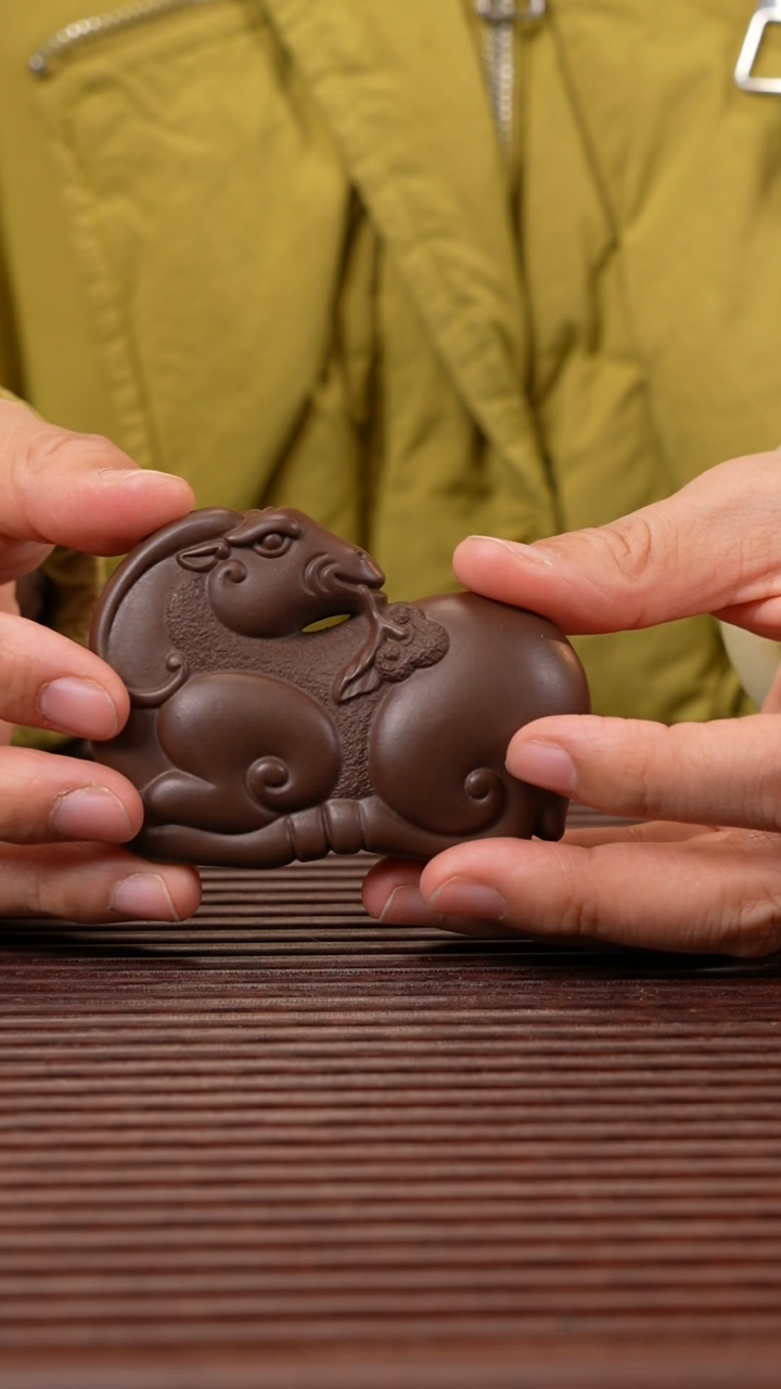 【闪购商品】紫砂茶宠羚羊手把件