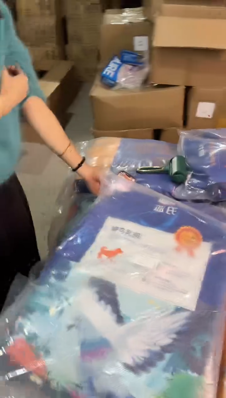 蓝氏猎鸟乳鸽狗粮10kg