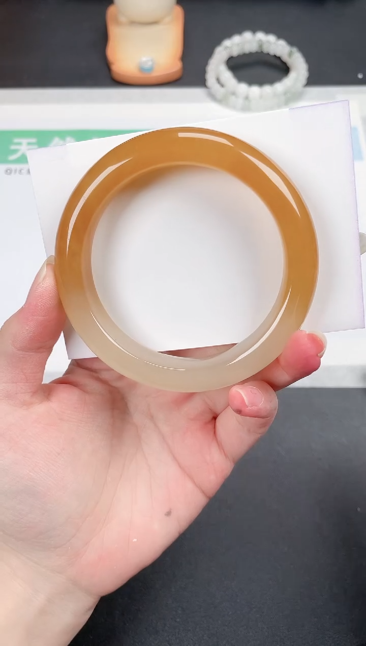 石英质玉手镯未镶嵌475-60.5