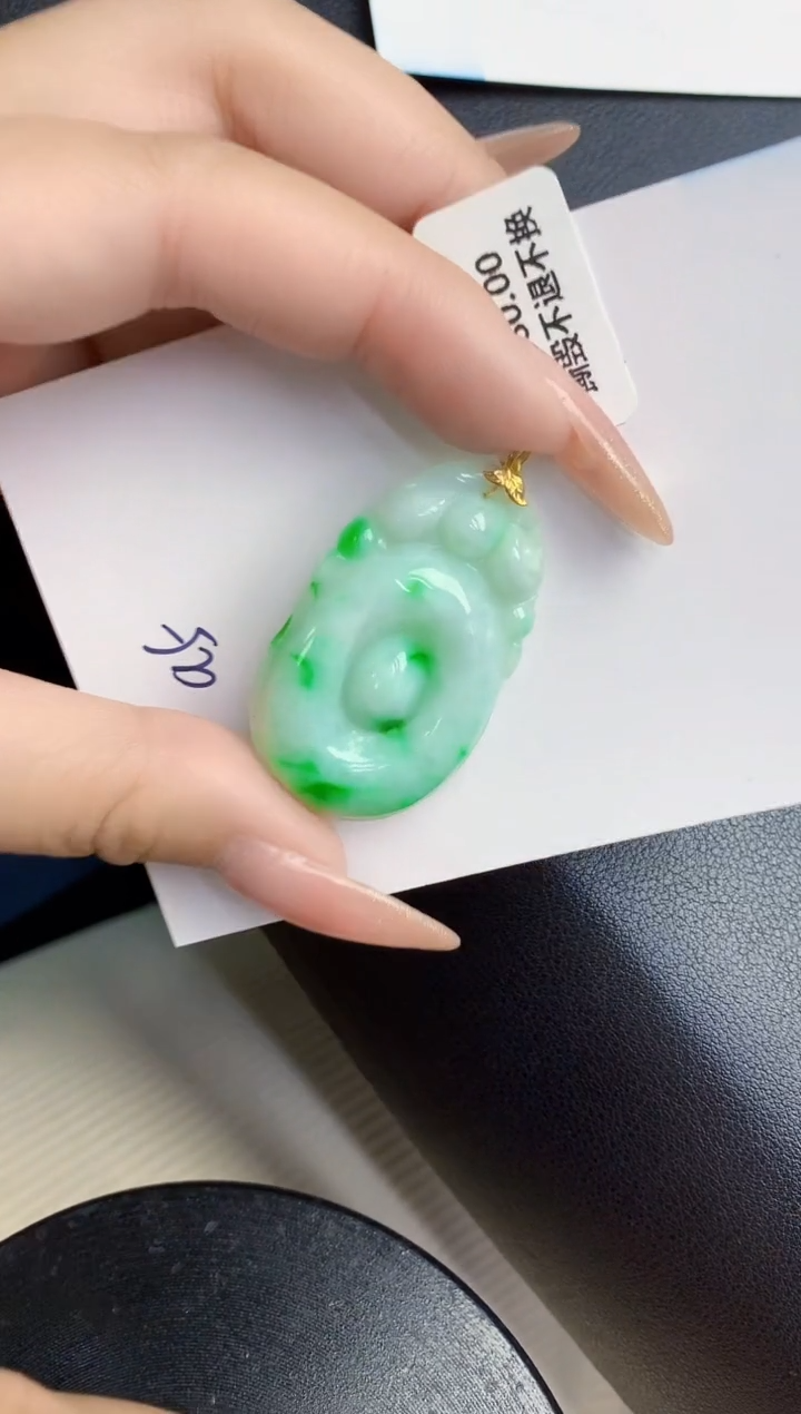 【闪购商品】翡翠颈饰18K金镶嵌000000000