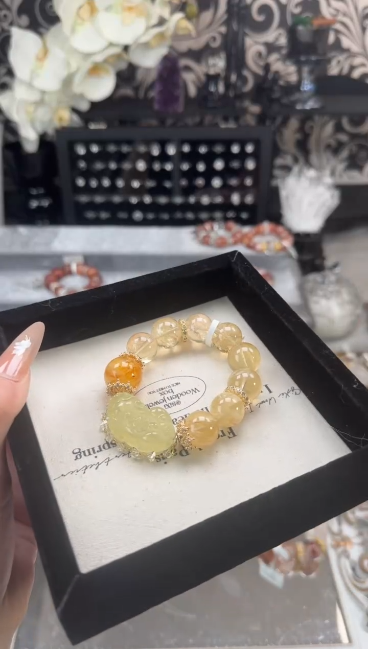 【闪购商品】烟晶手链银S925镶嵌天然水晶 多样性发货