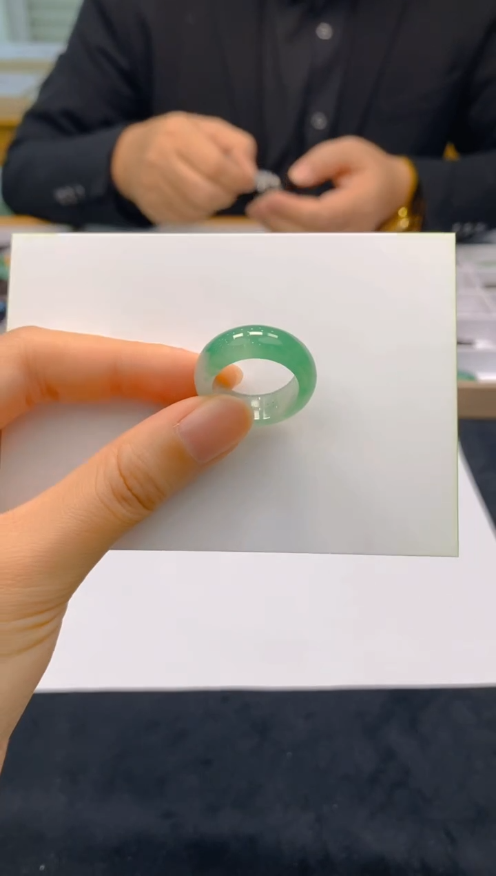 【闪购商品】石英质玉戒指未镶嵌052