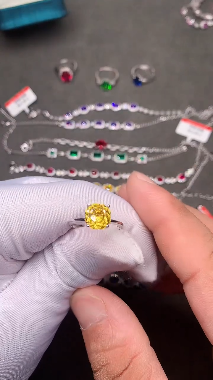 【闪购商品】彩色蓝宝石戒指银S925镶嵌.....