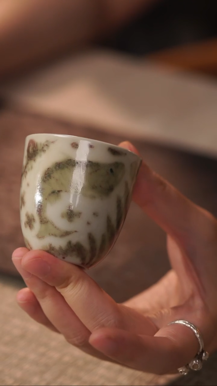 善见堂杨老师自留款釉里绿主人杯