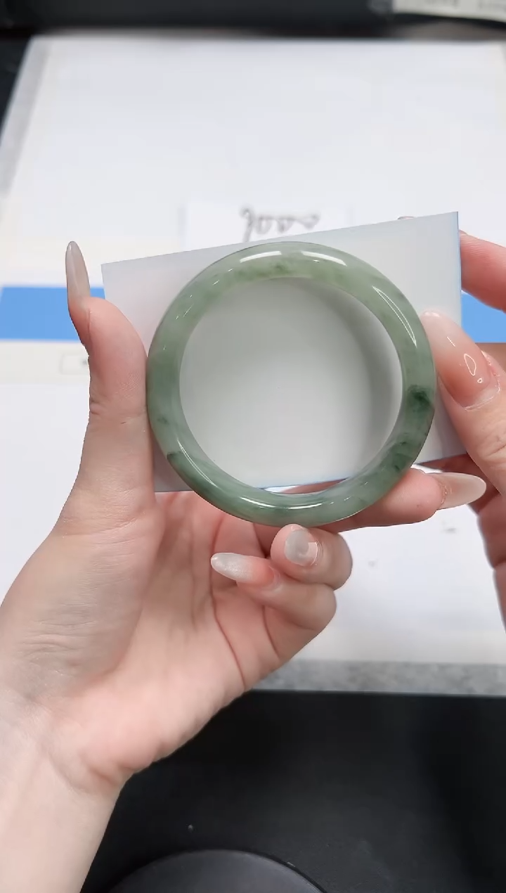 【闪购商品】石英质玉未镶嵌手镯244-55天山翠