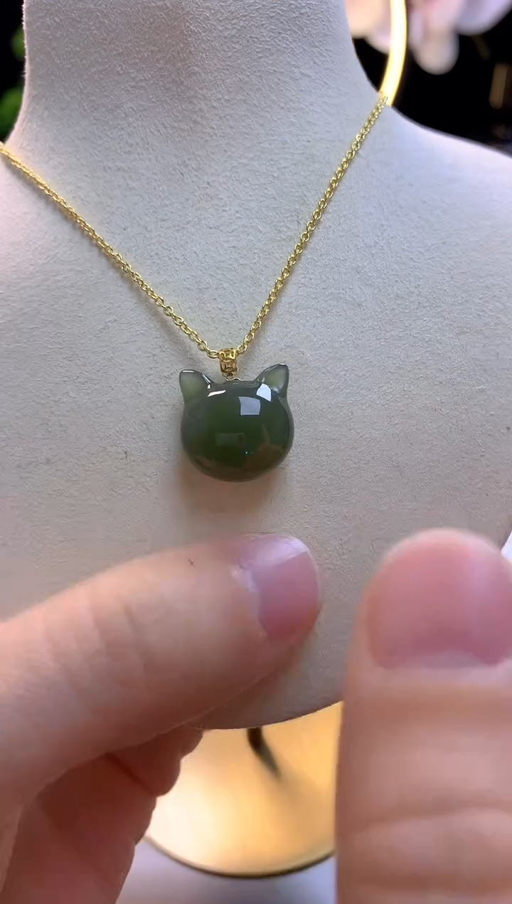 【闪购商品】和田玉吊坠18K金镶嵌小猫