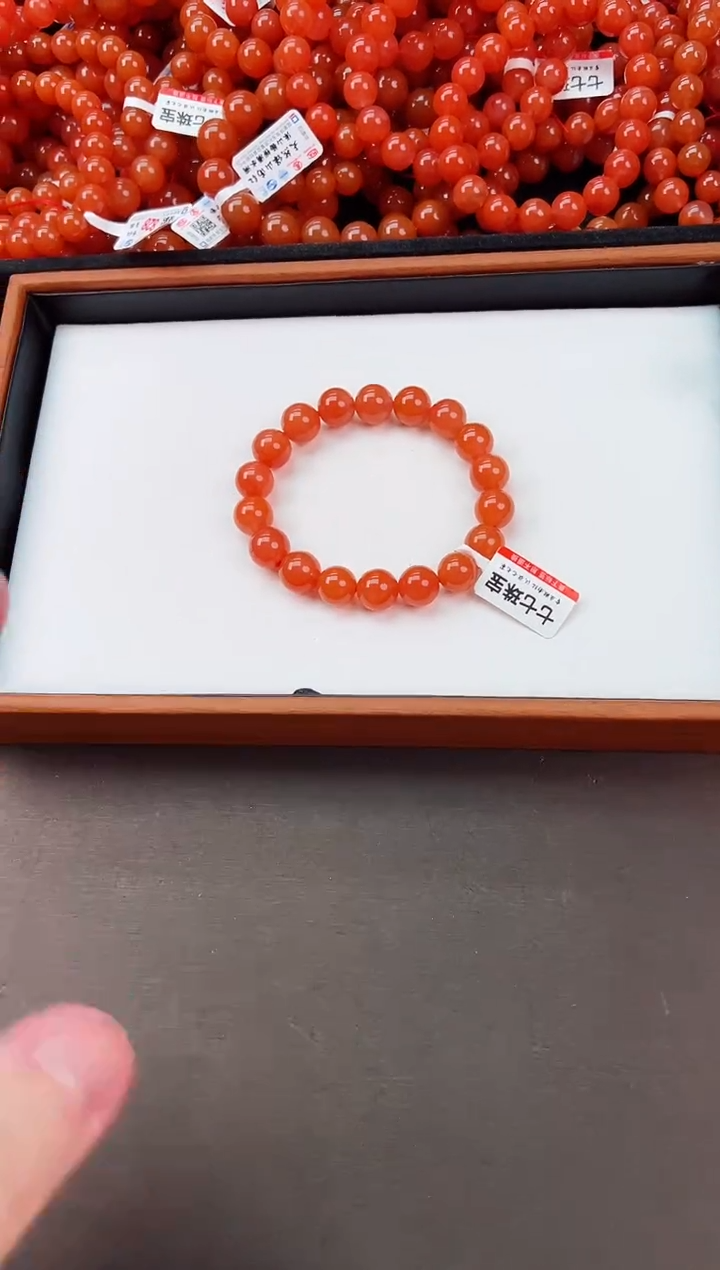 【闪购商品】南红玛瑙亮光手串卡11+未镶嵌保山杨柳滴水洞