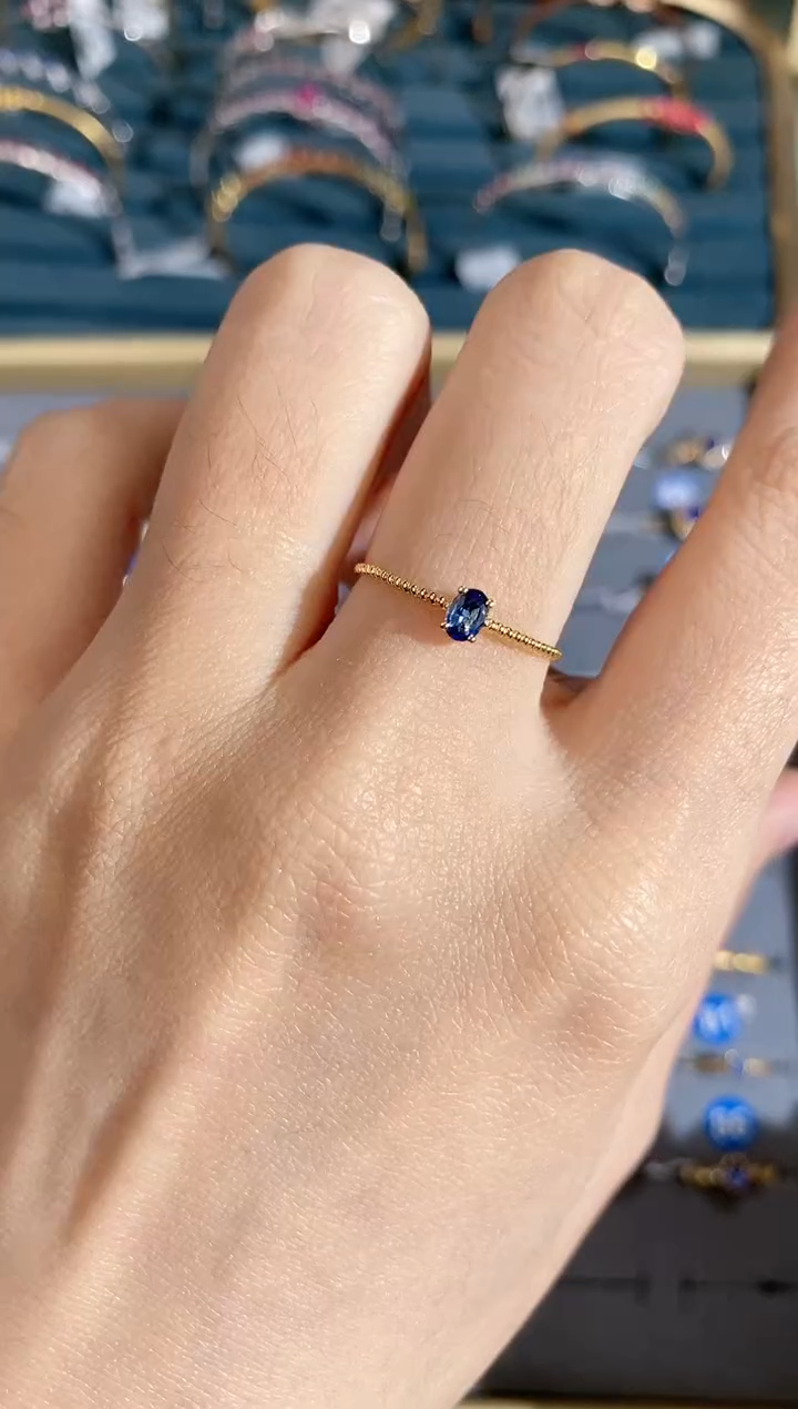 【闪购商品】蓝宝石戒指18K金镶嵌戒指