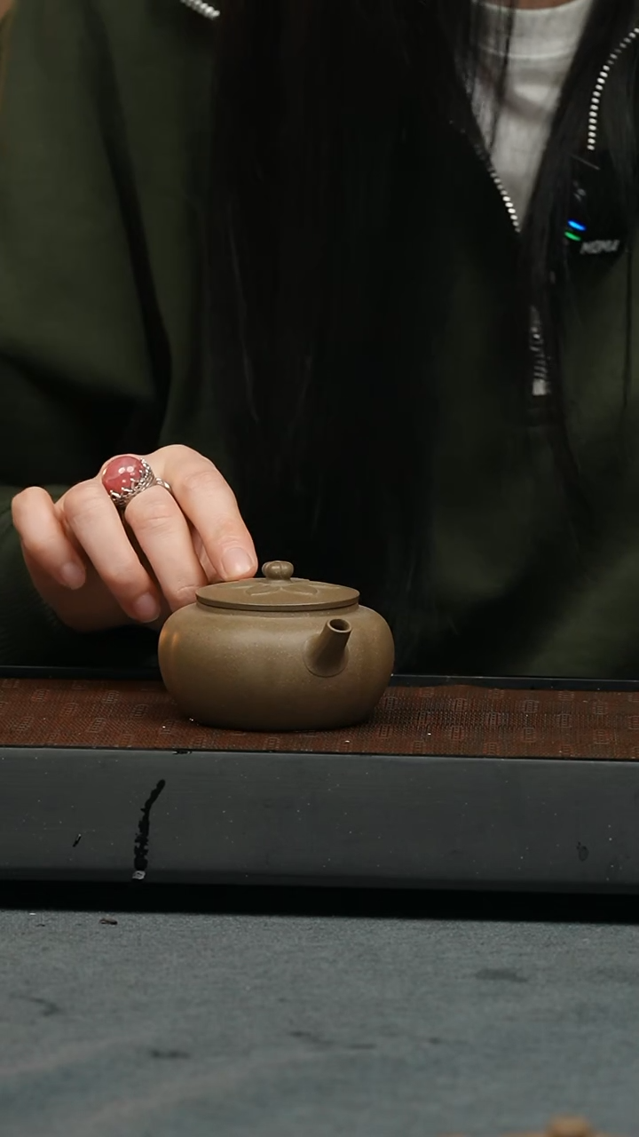 【闪购商品】紫砂茶壶五堂 莲蒲120cc