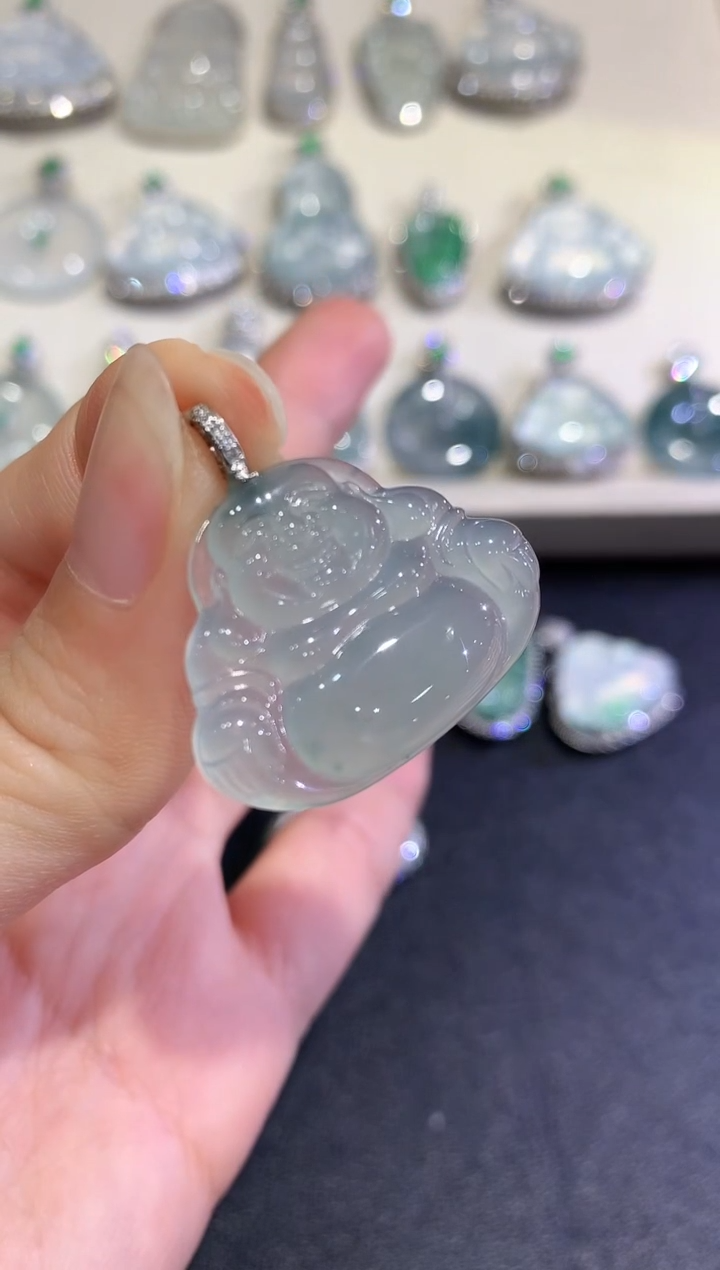 【闪购商品】翡翠颈饰18K金镶嵌B185   